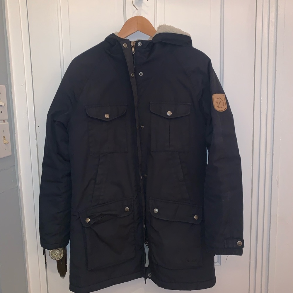 Fjallraven women’s navy winter parka. Super comfy :)